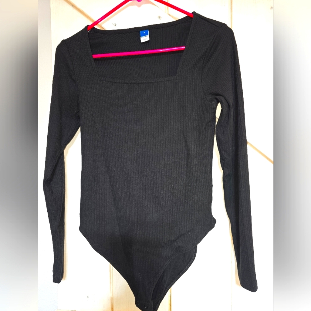 Black Long Sleeve Bodysuit Old Navy Sz S LIKE NEW